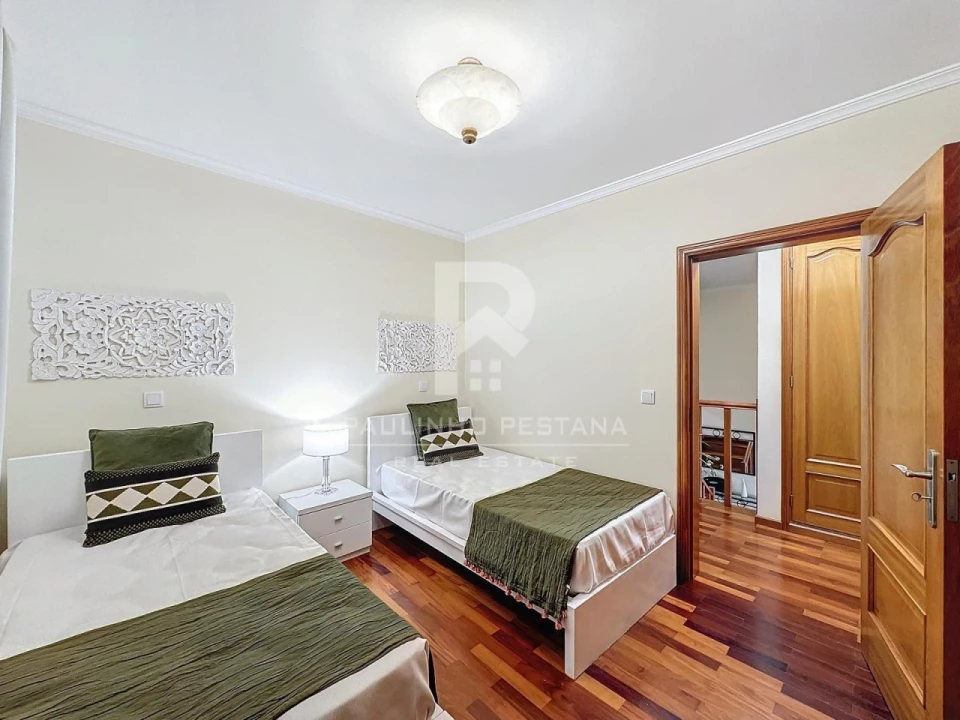 Quinta T3 para Venda em Funchal (Santa Maria Maior) Foto 15