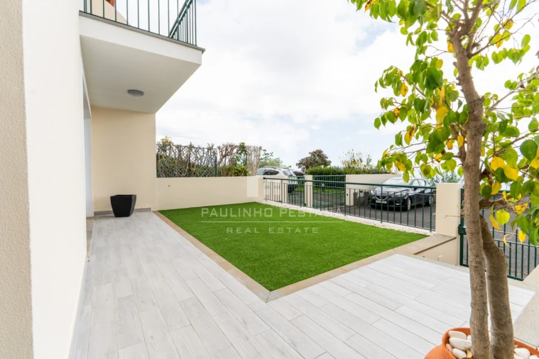 Quinta T3 para Venda em Funchal (Santa Maria Maior) Foto 4