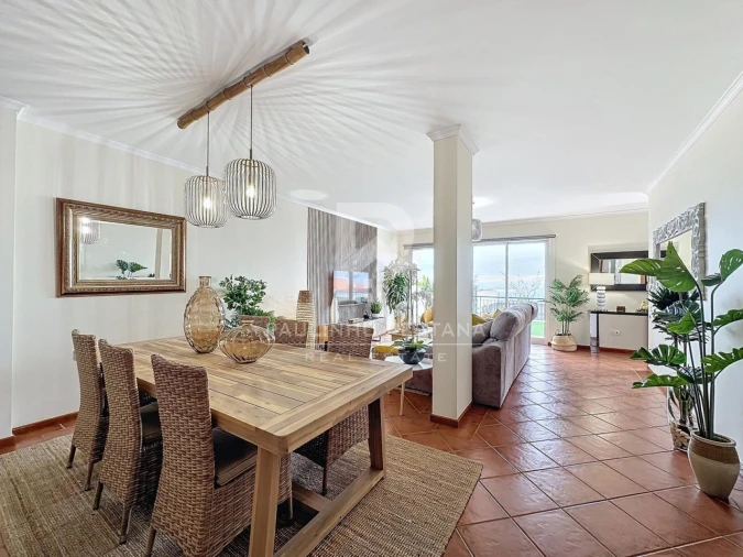 Quinta T3 para Venda em Funchal (Santa Maria Maior) Foto 7