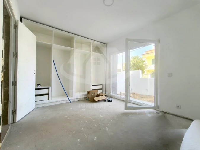 Moradia T3 para Venda em Fernao Ferro Foto 17