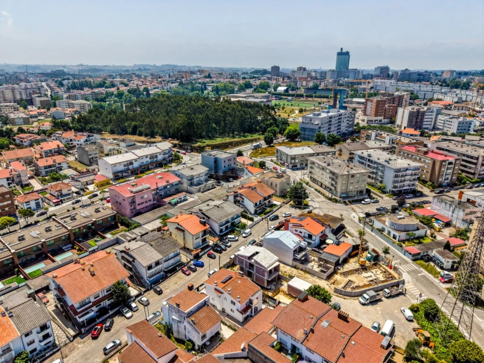 Moradia T4 para Venda em Cidade da Maia Foto 15