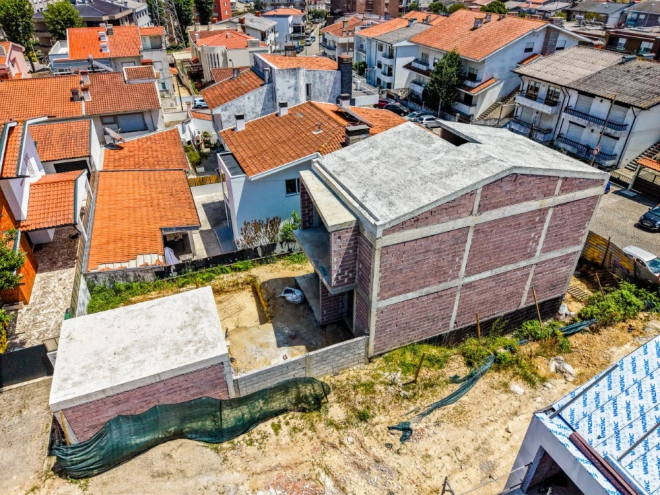 Moradia T4 para Venda em Cidade da Maia Foto 22