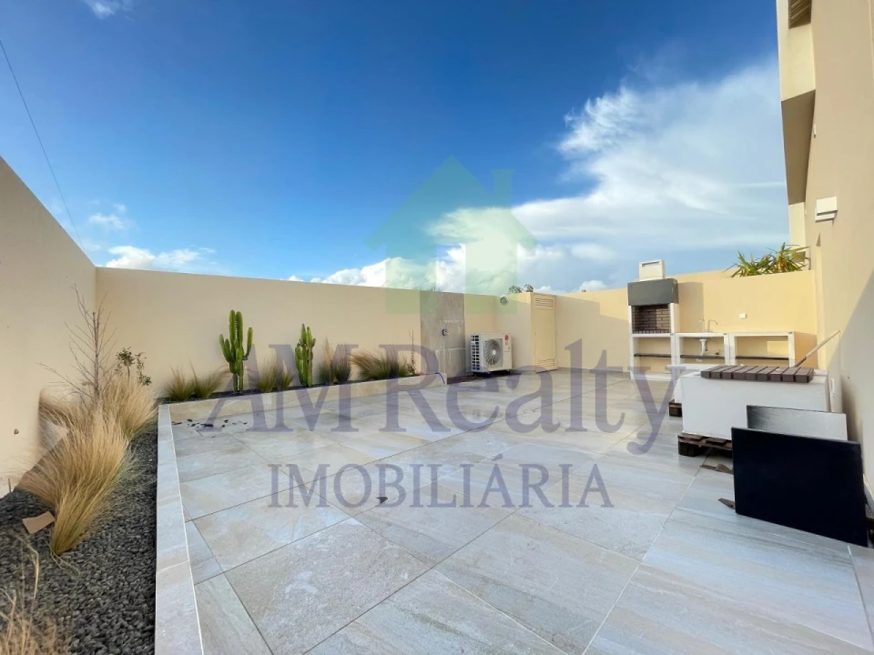 Moradia T2 para Venda em Atouguia da Baleia Foto 18