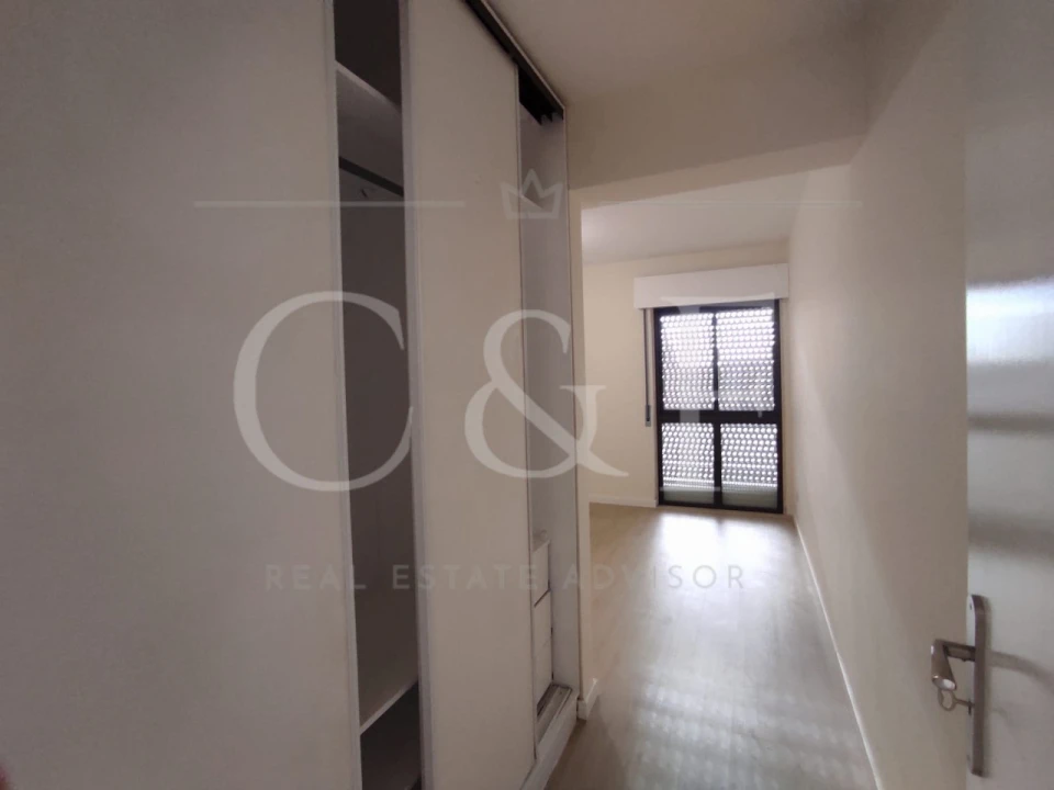 Apartamento T2 para Venda em Algueirão-Mem Martins Foto 15