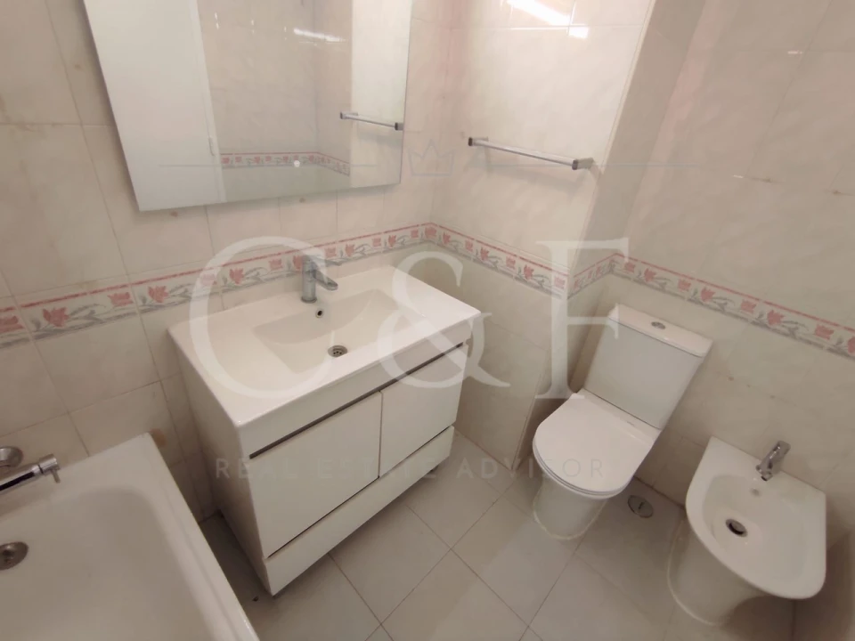 Apartamento T2 para Venda em Algueirão-Mem Martins Foto 17