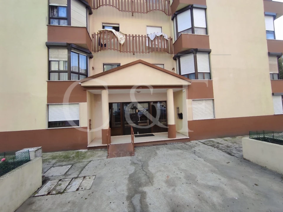 Apartamento T2 para Venda em Algueirão-Mem Martins Foto 27