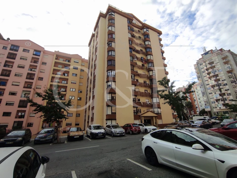 Apartamento T2 para Venda em Algueirão-Mem Martins Foto 29