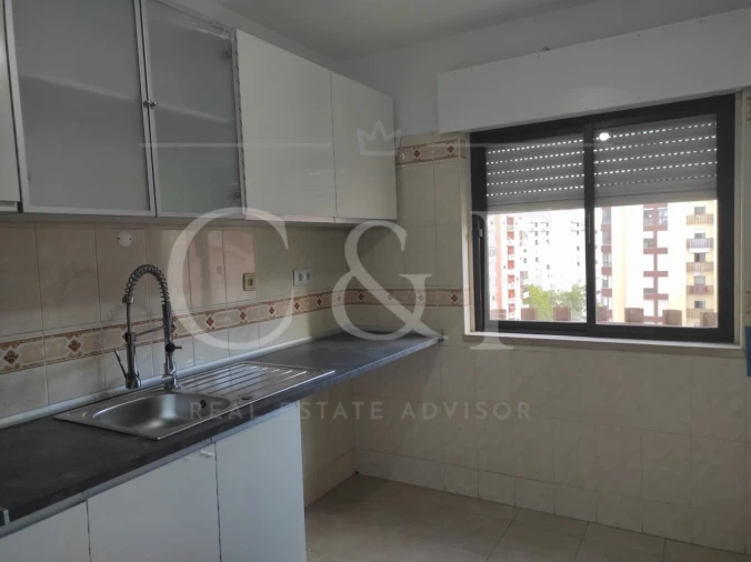 Apartamento T2 para Venda em Algueirão-Mem Martins Foto 7