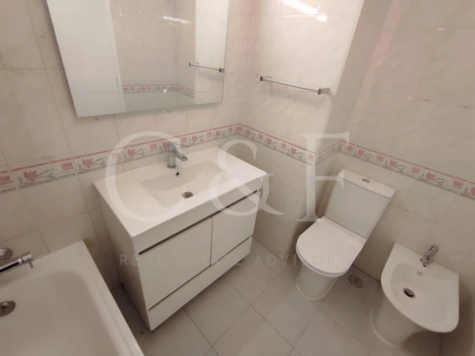 Apartamento T2 para Venda em Algueirão-Mem Martins Foto 17