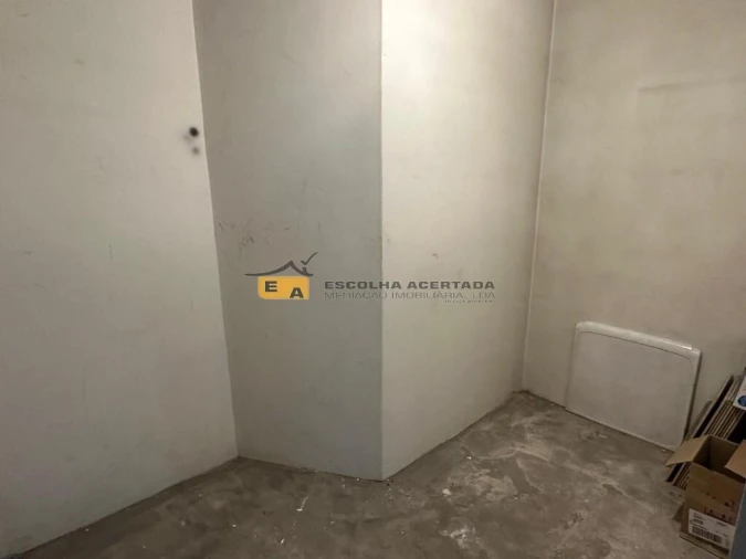 Apartamento T2 para Venda em Cidade da Maia Foto 17