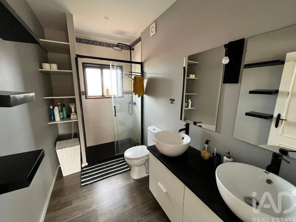 Apartamento T2 para Venda em Labruge Foto 10