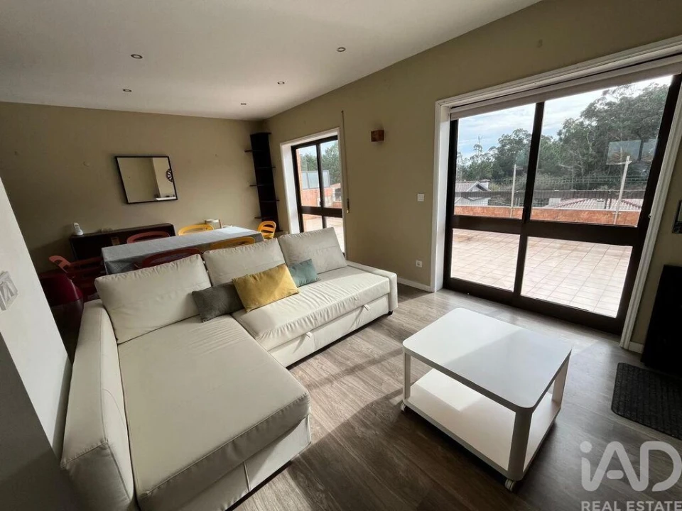 Apartamento T2 para Venda em Labruge Foto 1