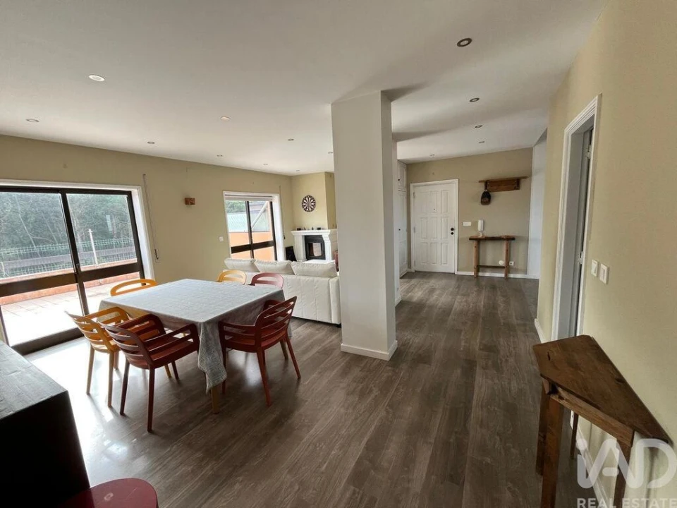 Apartamento T2 para Venda em Labruge Foto 3