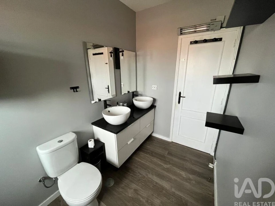 Apartamento T2 para Venda em Labruge Foto 11