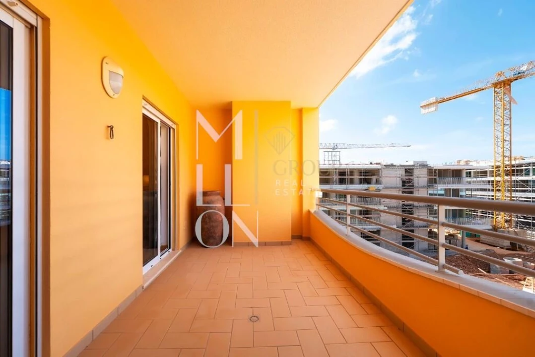 Apartamento T3 para Venda em Quarteira Foto 36