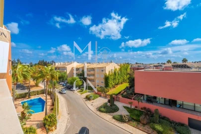 Apartamento T3 para Venda em Quarteira