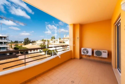Apartamento T3 para Venda em Quarteira