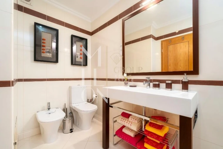 Apartamento T3 para Venda em Quarteira Foto 37