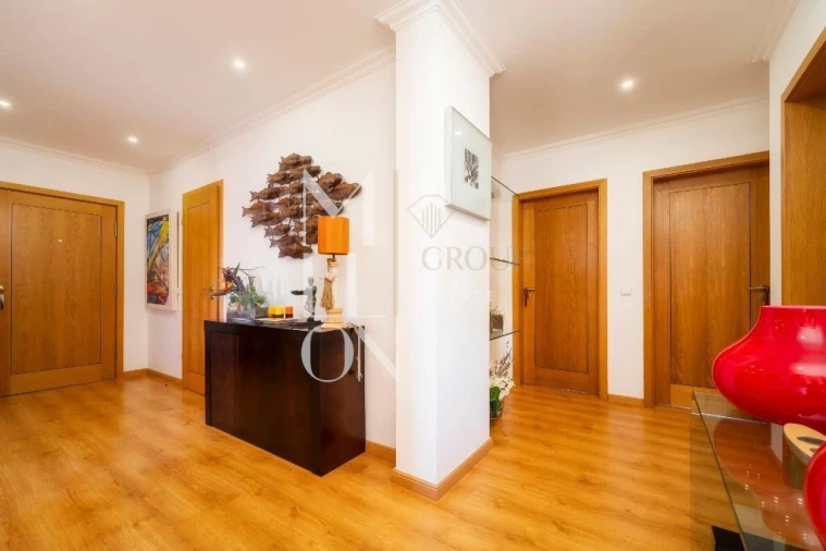 Apartamento T3 para Venda em Quarteira Foto 22