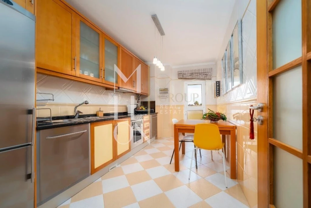 Apartamento T3 para Venda em Quarteira Foto 15