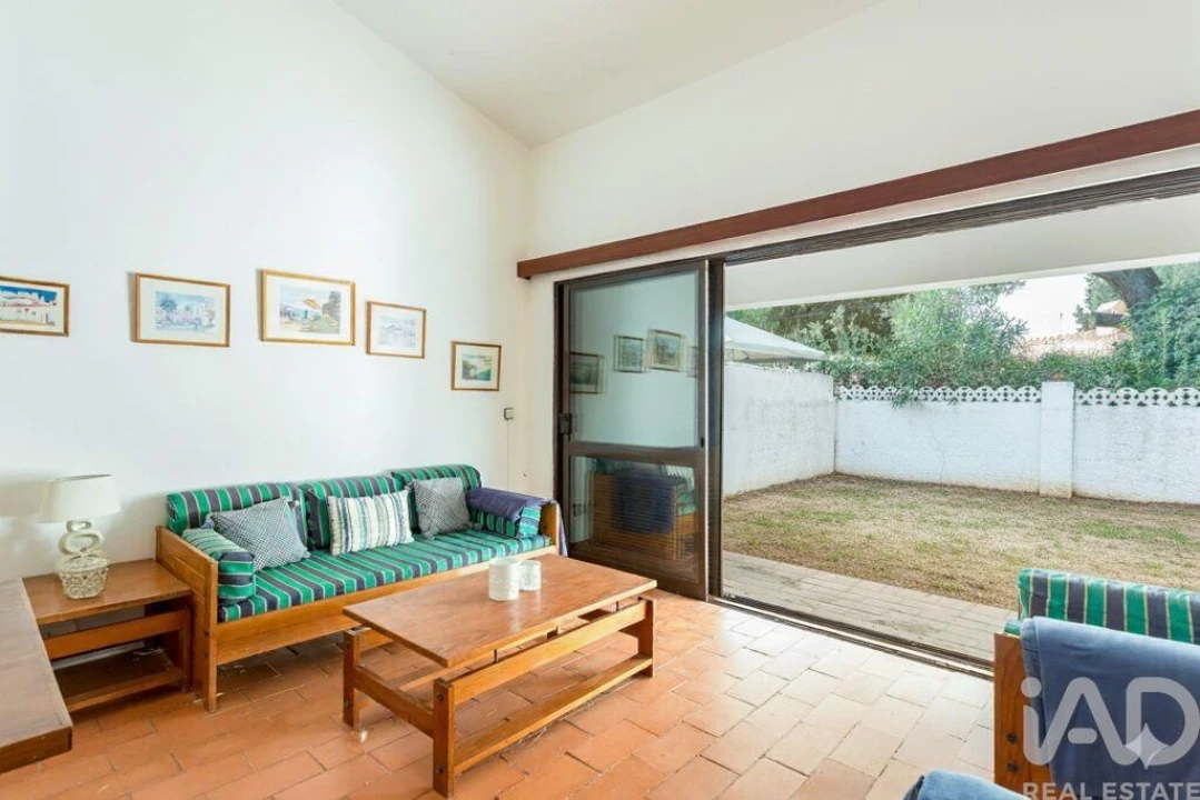 Moradia T2 para Venda em Albufeira e Olhos de Água Foto 7