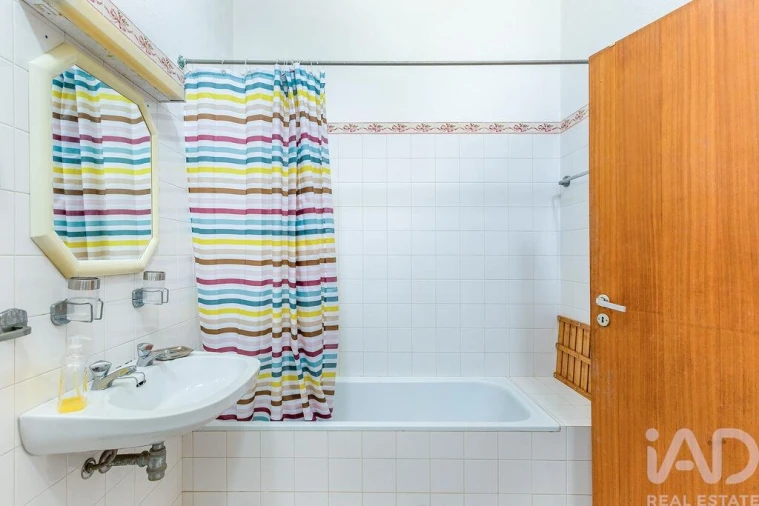 Moradia T2 para Venda em Albufeira e Olhos de Água Foto 21