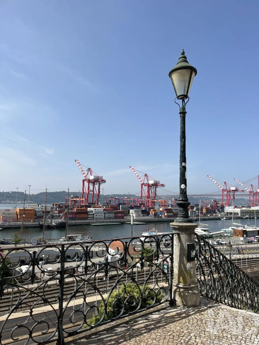 Apartamento T2 para Venda em Estrela Foto 13