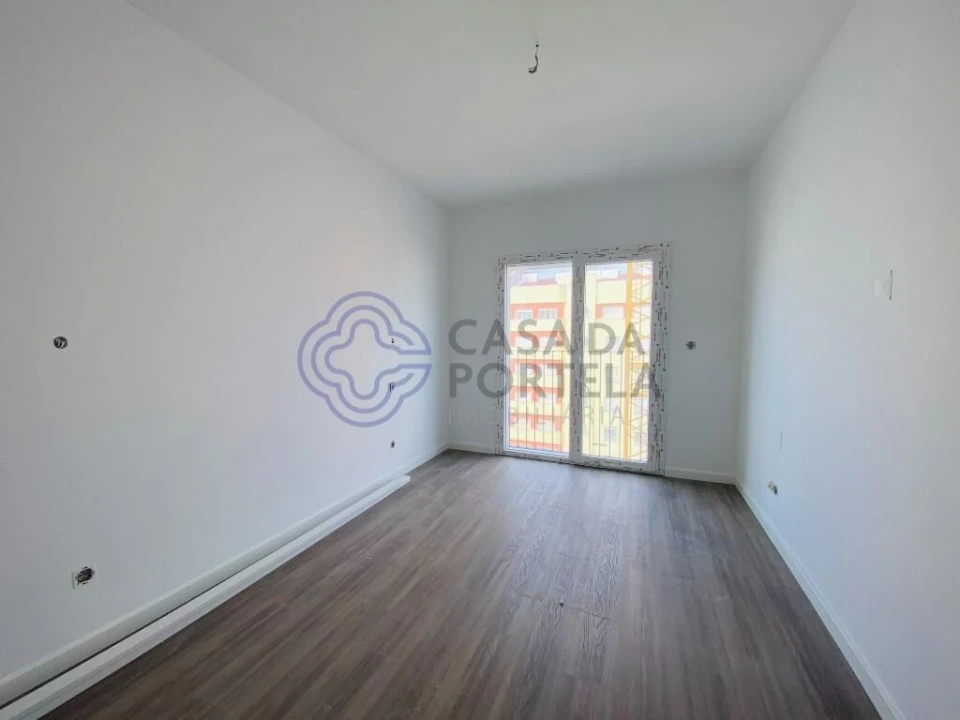 Apartamento T3 para Venda em Corroios Foto 10