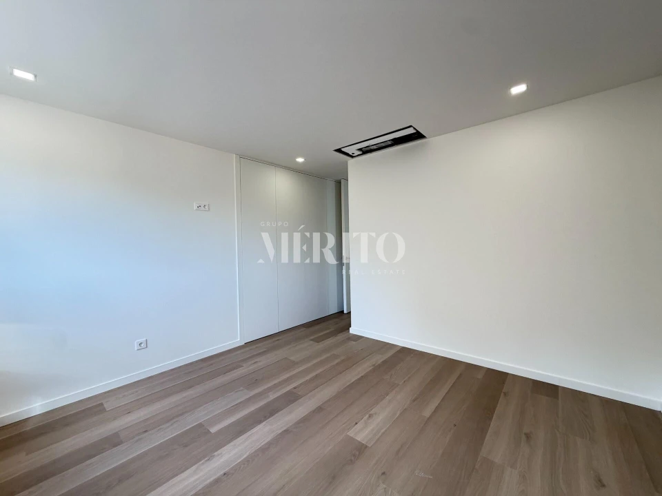 Moradia T3 para Venda em Lanhoso Foto 12