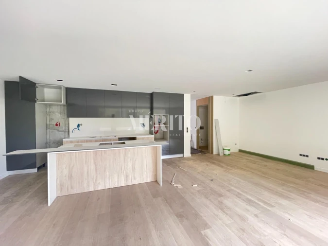 Moradia T3 para Venda em Lanhoso Foto 4