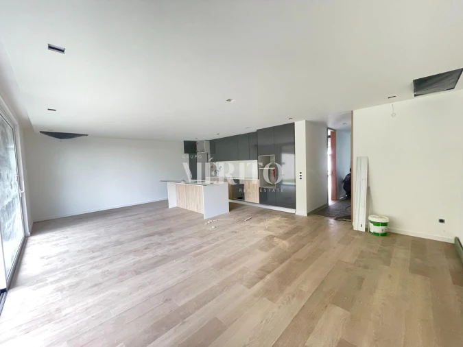 Moradia T3 para Venda em Lanhoso Foto 3