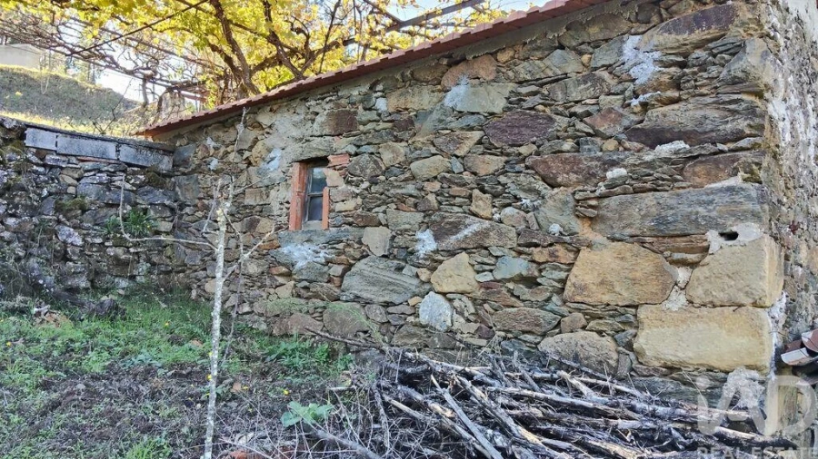 Quinta T4 para Venda em Pedrogão Grande Foto 7