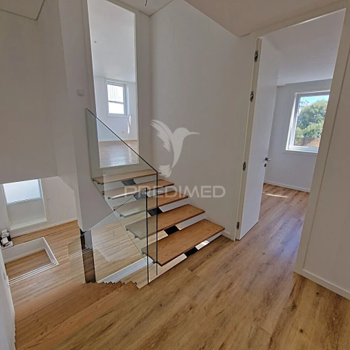 Moradia T5 para Venda em Aguas Santas Foto 7