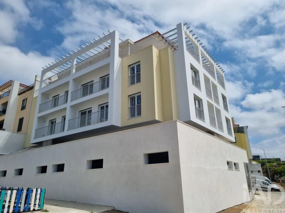 Apartamento T2 para Venda em Ericeira Foto 1