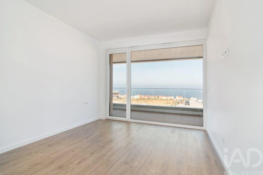Apartamento T2 para Venda em Ericeira Foto 5