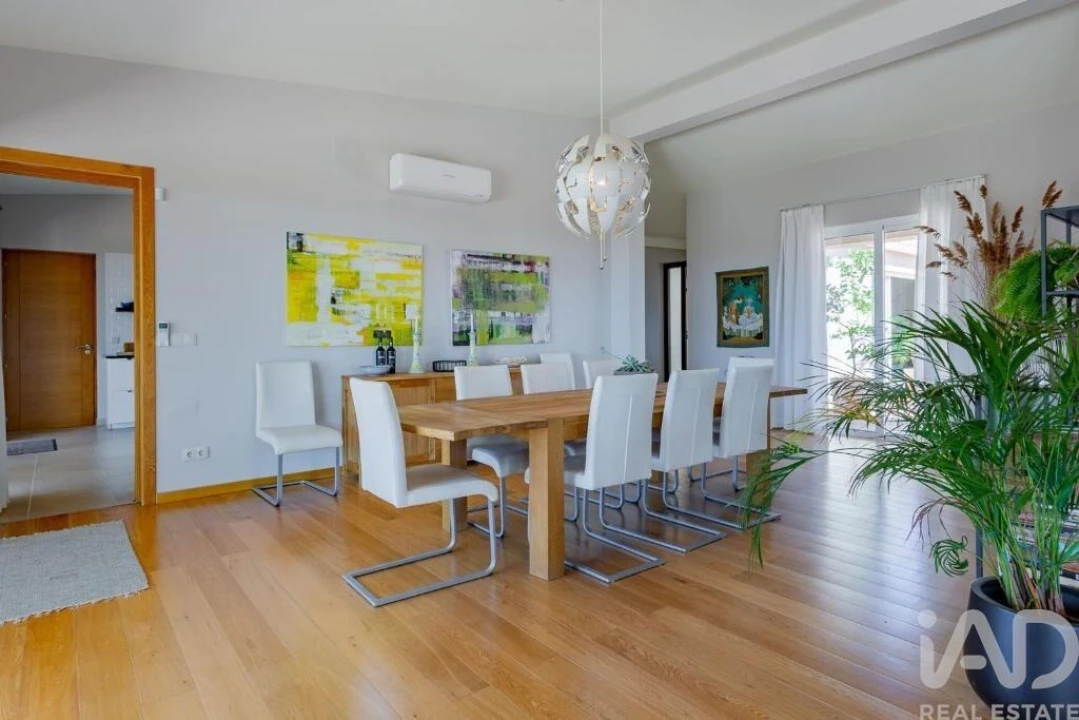 Moradia T5 para Venda em Bensafrim e Barão de São João Foto 13