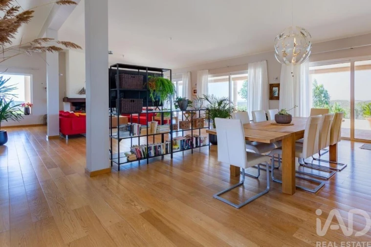 Moradia T5 para Venda em Bensafrim e Barão de São João Foto 8