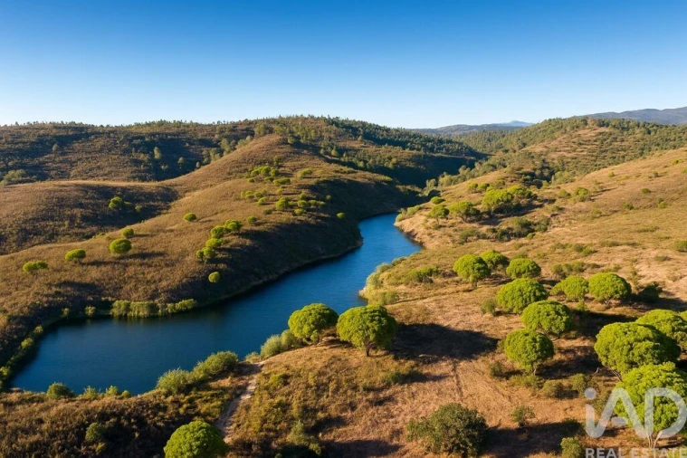 Moradia T5 para Venda em Bensafrim e Barão de São João Foto 35
