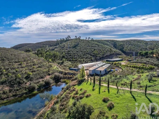 Moradia T5 para Venda em Bensafrim e Barão de São João Foto 38