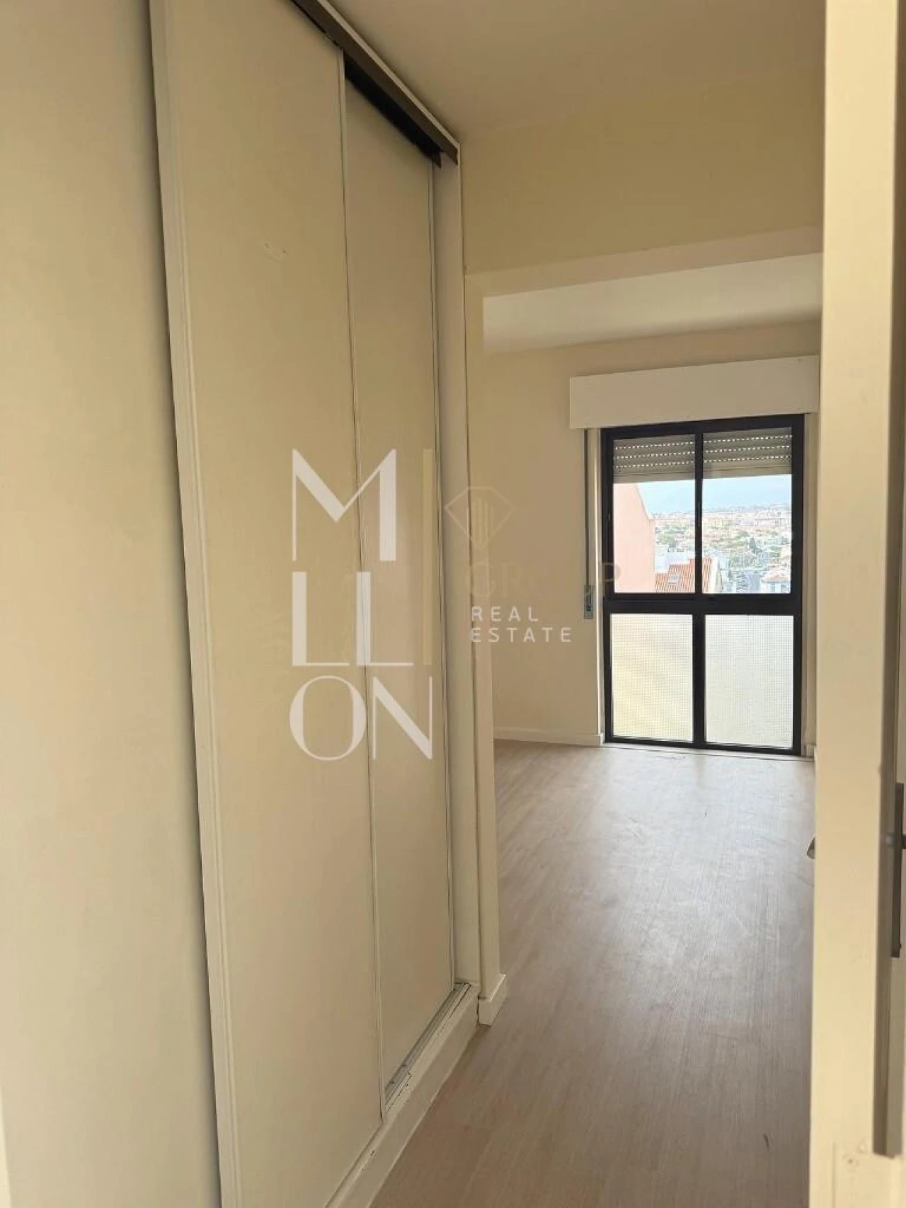 Apartamento T2 para Venda em Algueirão-Mem Martins Foto 7