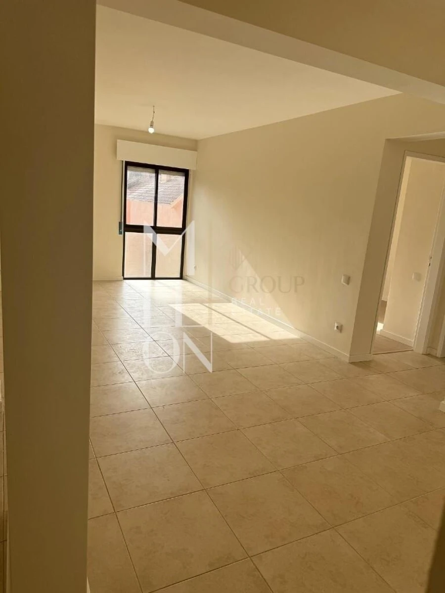 Apartamento T2 para Venda em Algueirão-Mem Martins Foto 3