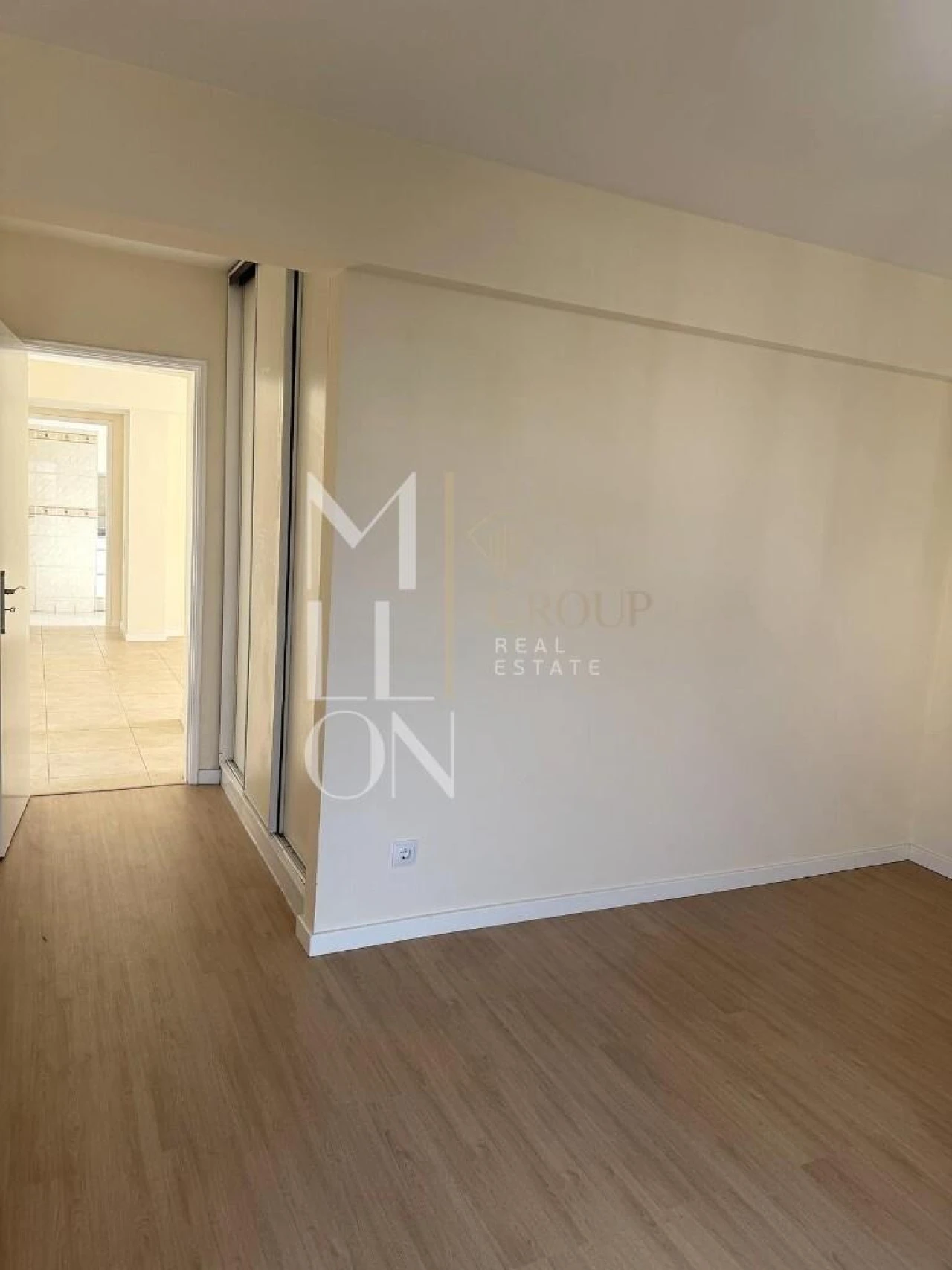 Apartamento T2 para Venda em Algueirão-Mem Martins Foto 12