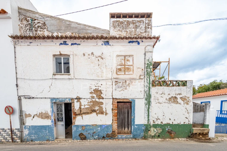 Moradia T3 para Venda em Rio de Moinhos Foto 2