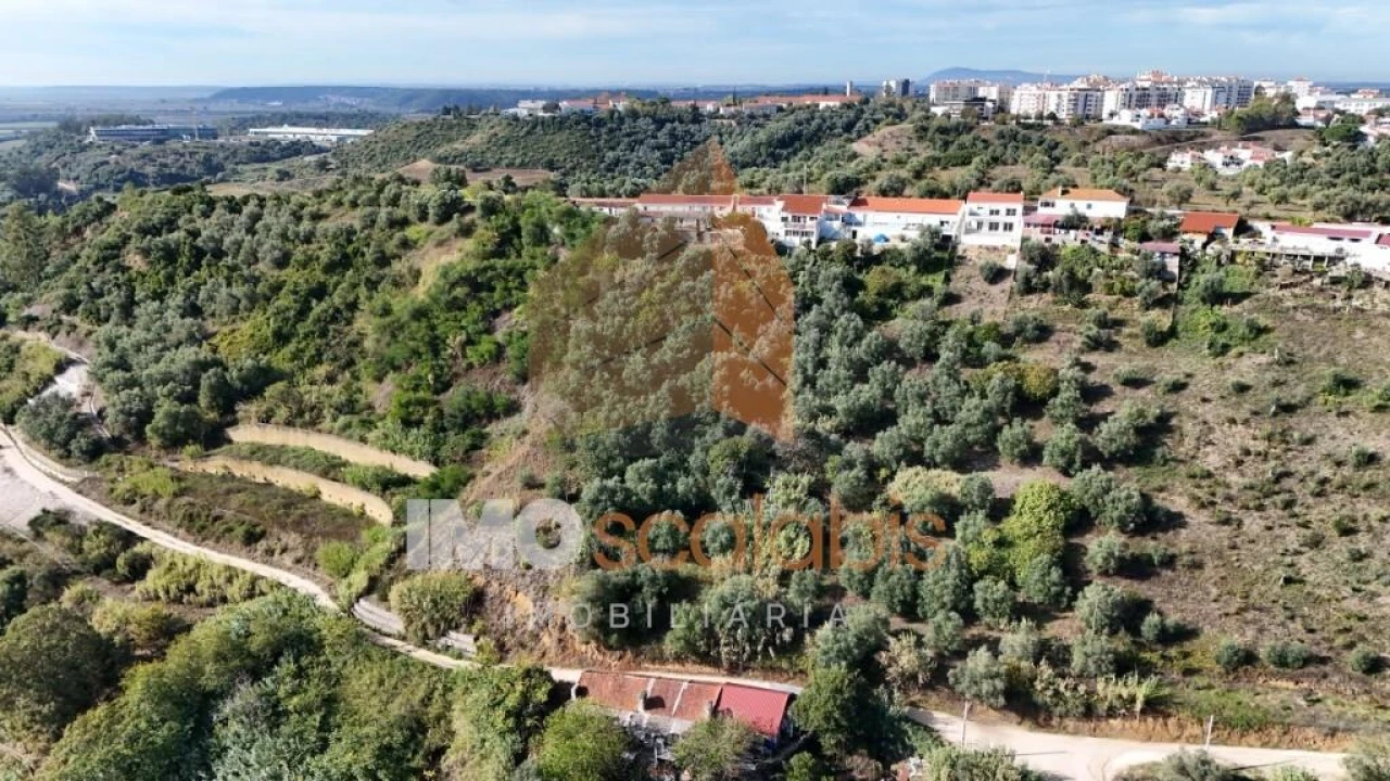 Moradia T11 para Venda em Romeira e Várzea Foto 3