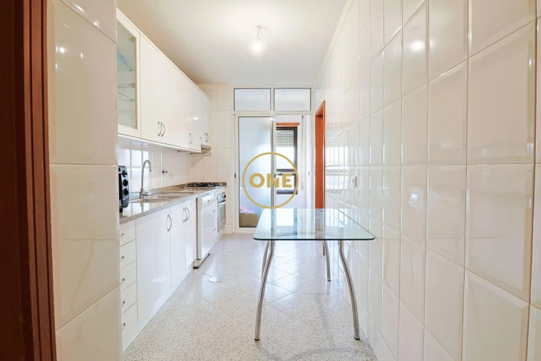 Apartamento T3 para Venda em Bougado (São Martinho e Santiago) Foto 8