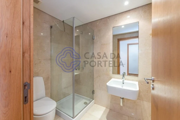 Apartamento T4 para Venda em Matosinhos e Leça da Palmeira Foto 11