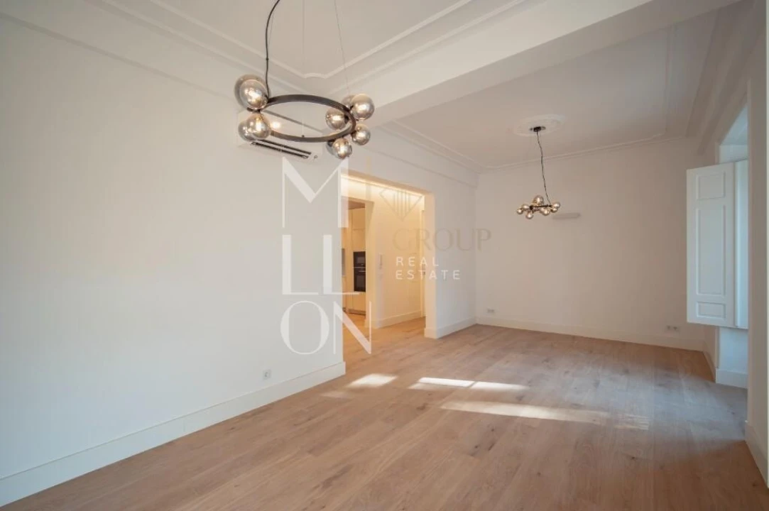 Apartamento T3 para Venda em Avenidas Novas Foto 7