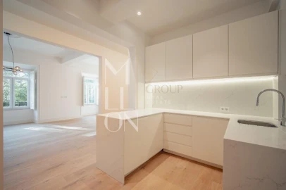 Apartamento T3 para Venda em Avenidas Novas