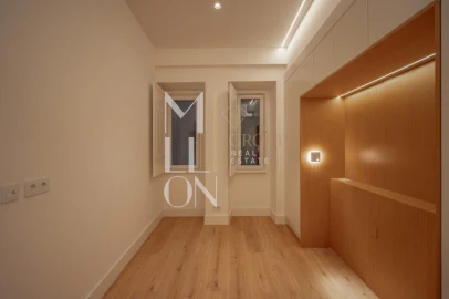 Apartamento T3 para Venda em Avenidas Novas