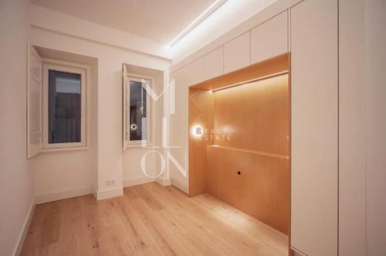 Apartamento T3 para Venda em Avenidas Novas Foto 43